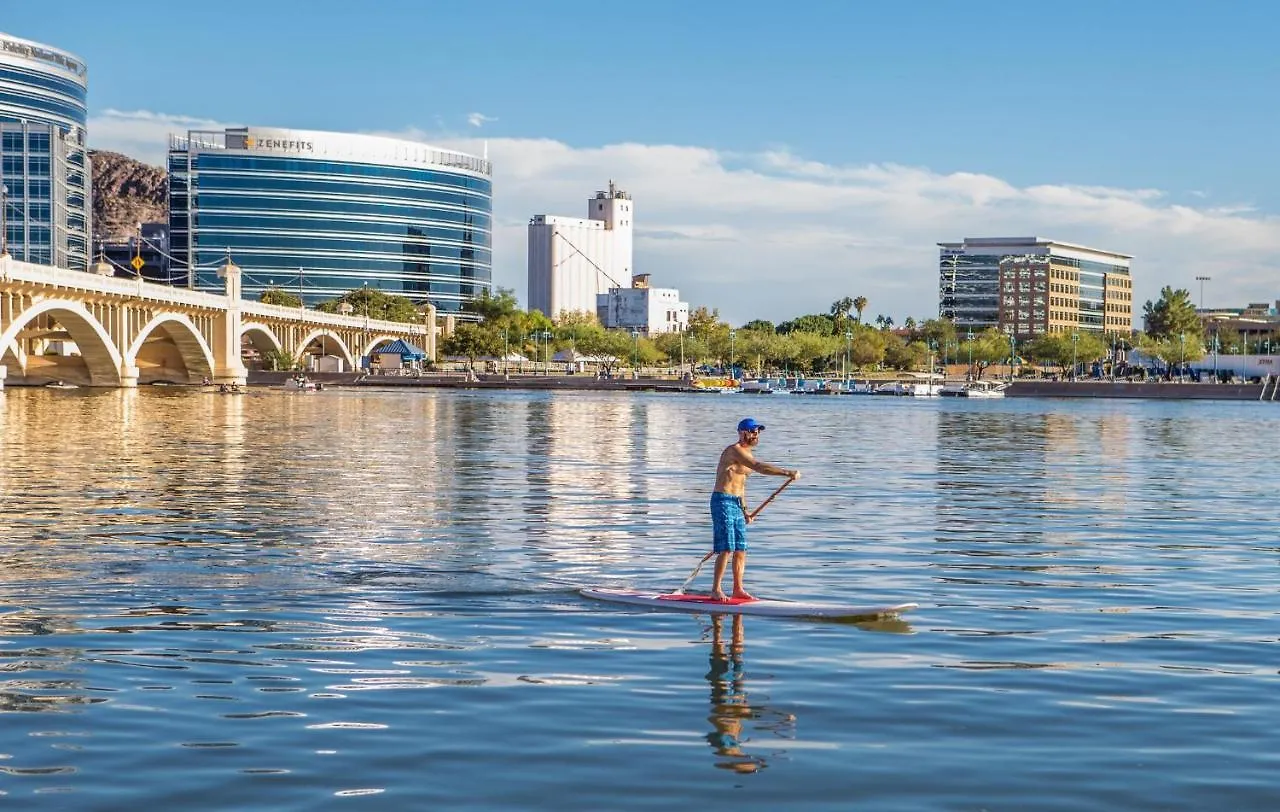 ***  Holiday Inn & Suites Phoenix Airport, An Ihg Hotel United States