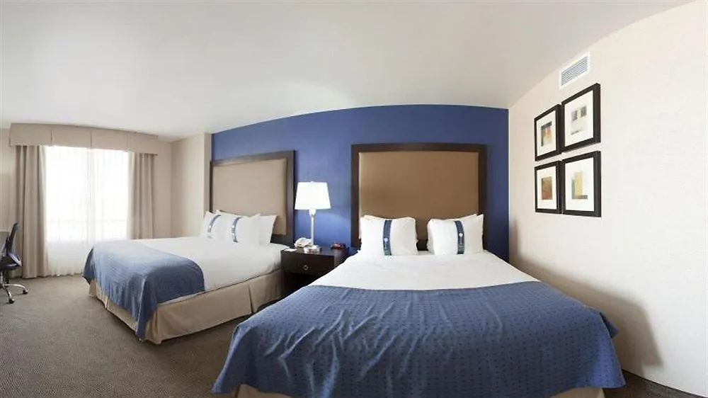 Holiday Inn & Suites Phoenix Airport, An Ihg Hotel