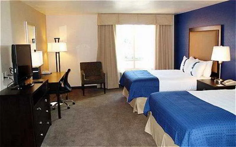 Holiday Inn & Suites Phoenix Airport By Ihg United States