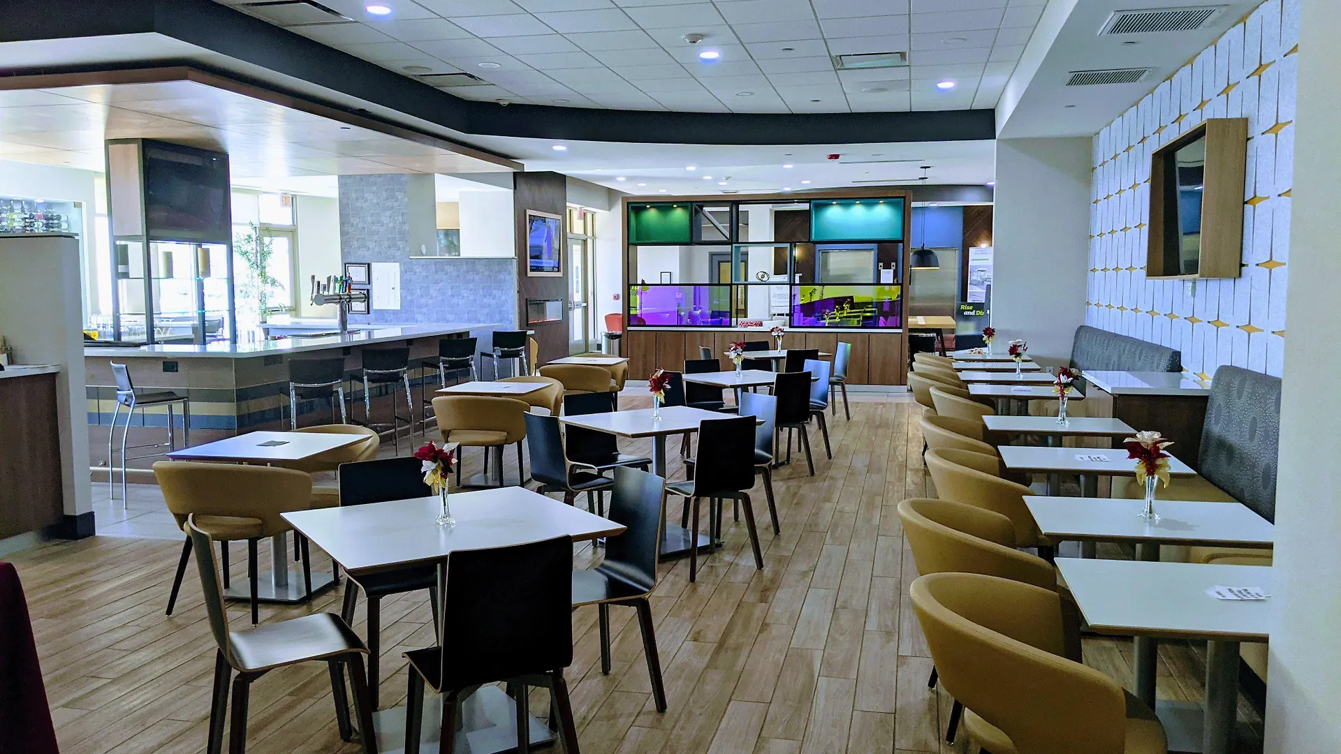 Holiday Inn & Suites Phoenix Airport By Ihg United States